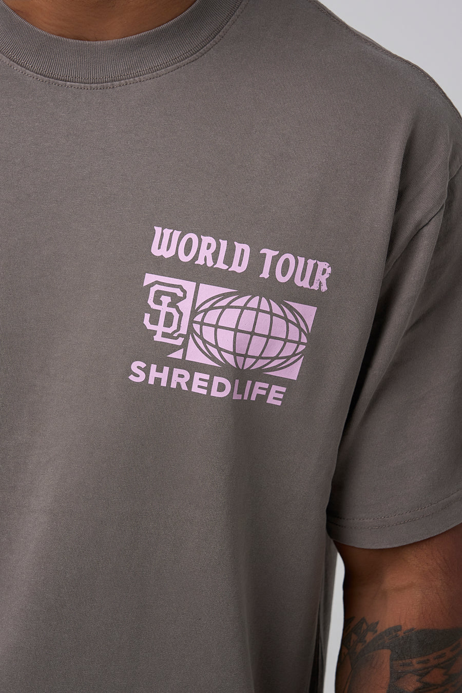 WORLD TOUR TEE - FADED GREY
